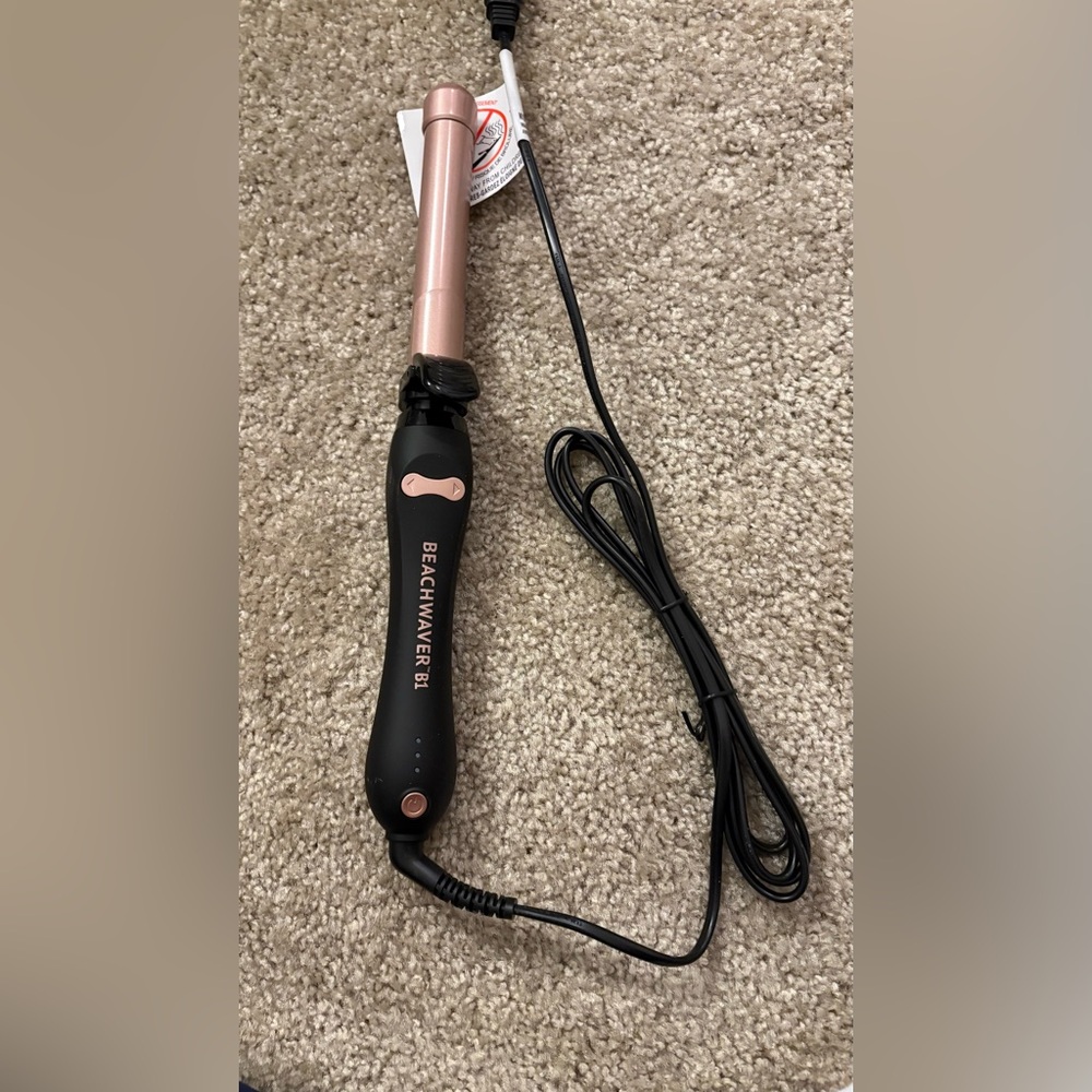 Beachwaver Black and Pink Curling Iron